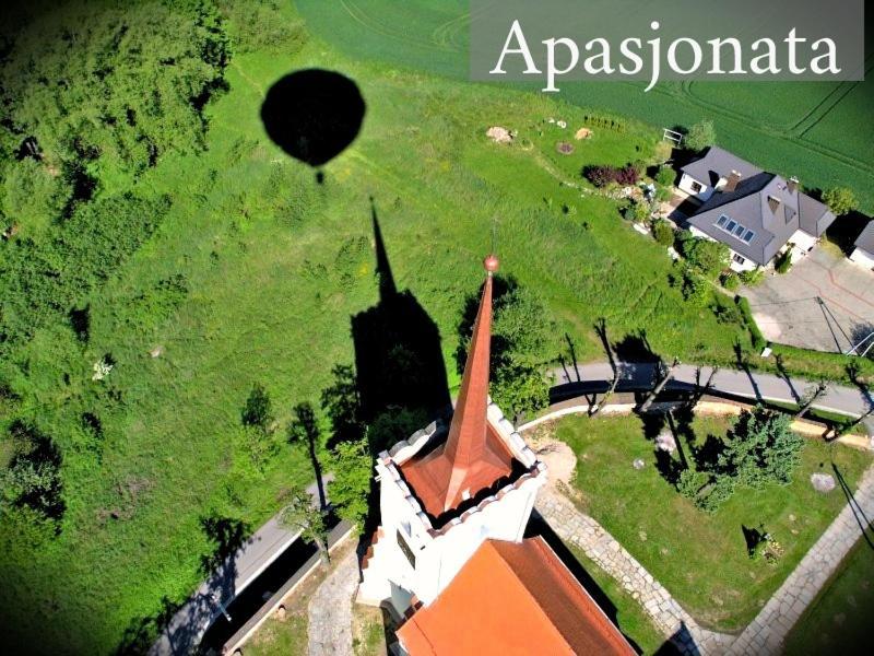 Apartamento Apasjonata Świdnica Exterior foto